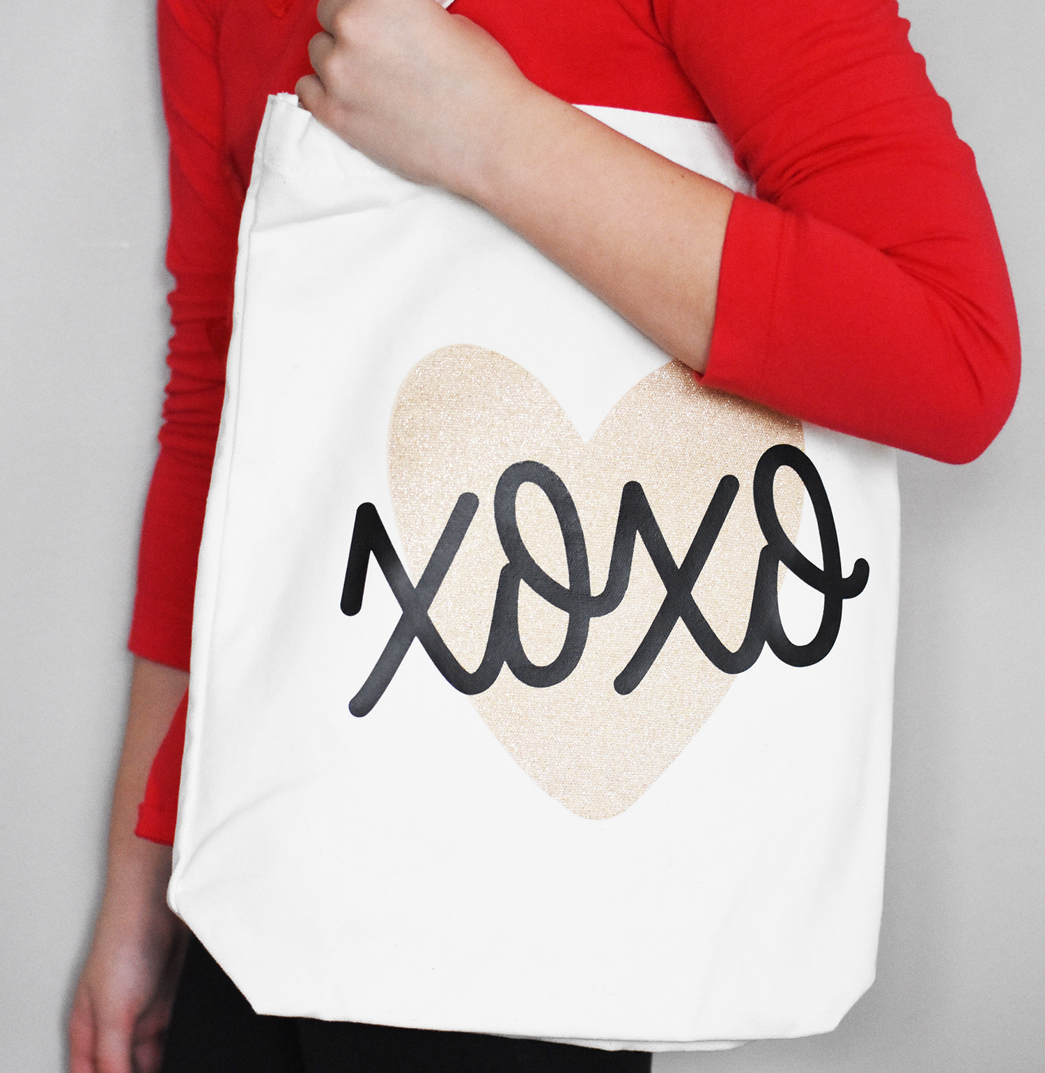 DIY Valentine’s Day Tote Bag