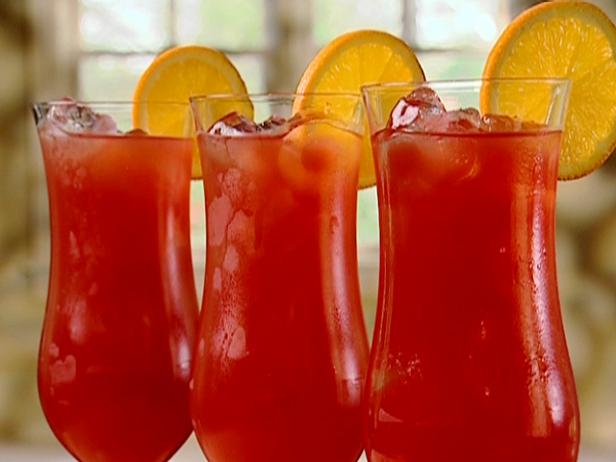Hurricane Drink - Traditional Mardi Gras Food Ideas and Recipes curated by Pineapple Paper Co.