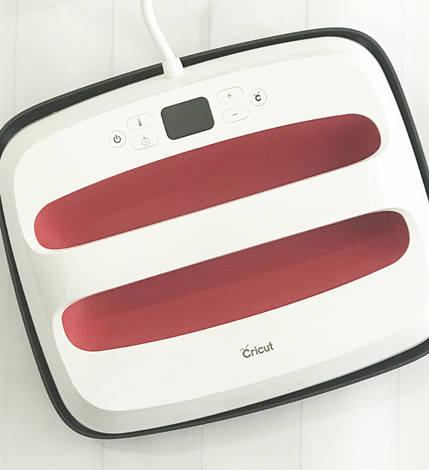 Cricut EasyPress 2 in Raspberry
