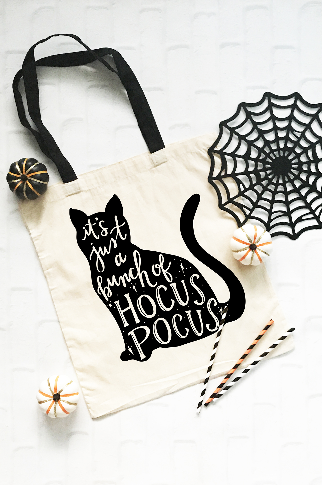 Hocus Pocus Black Cat on Trick or Treat Bag - Pineapple Paper Co.