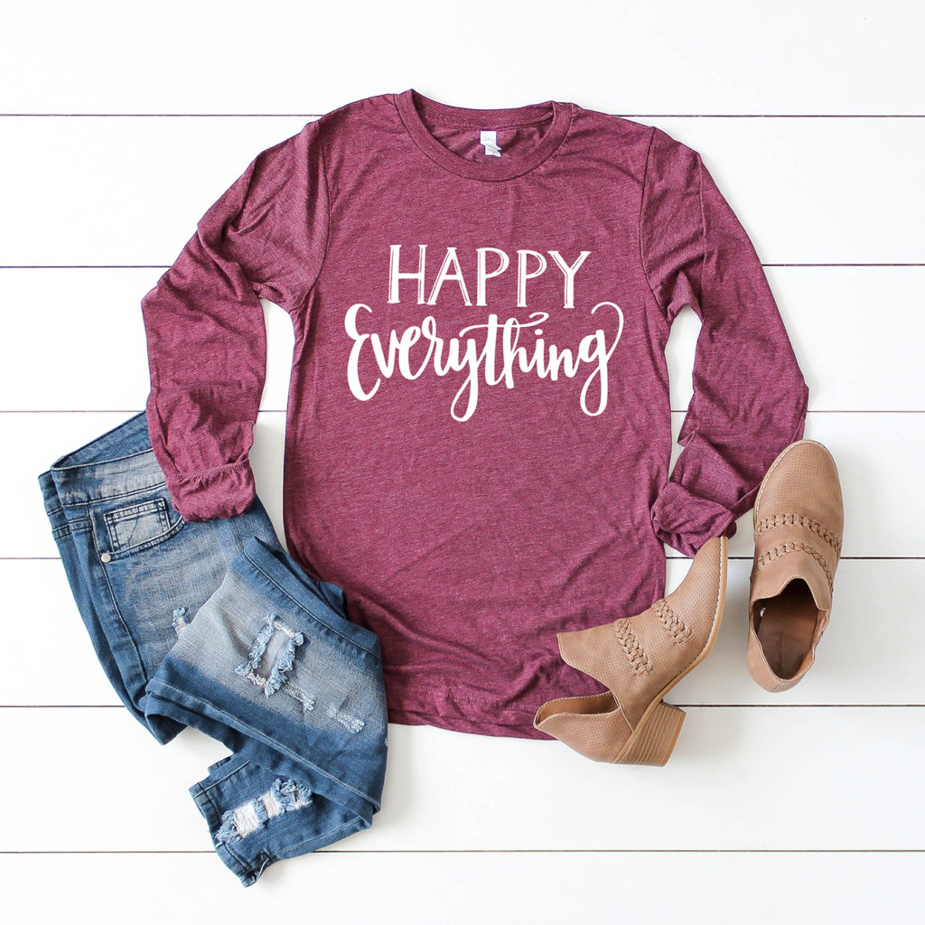 Download your FREE Happy Everything SVG Cut File to make DIY Holiday Signs and DIY Doormats with your Cricut by Pineapple Paper Co.