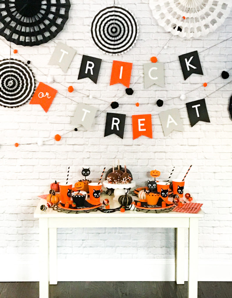 Make Your Own Kids Halloween Party Decor - Trick or Treat Halloween Party with Cricut Maker - Pineapple Paper Co.