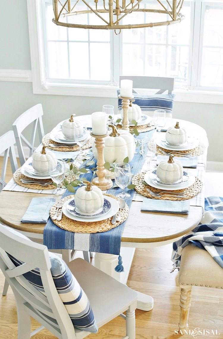 Non Traditional and Unique Thanksgiving Decor Ideas curated by Pineapple Paper Co.