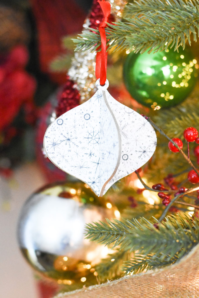 How to Make your Own Christmas Ornaments with the Cricut Maker by Pineapple Paper Co.