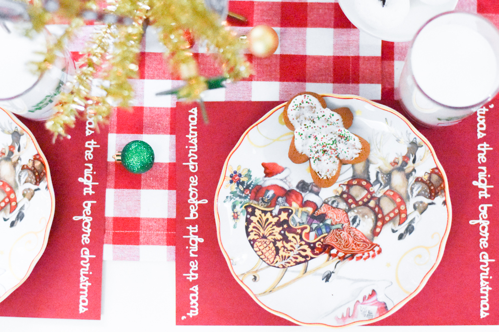 'Twas the Night Before Christmas Kids' Party Table and Christmas Party Ideas made with the Cricut Maker by Pineapple Paper Co.