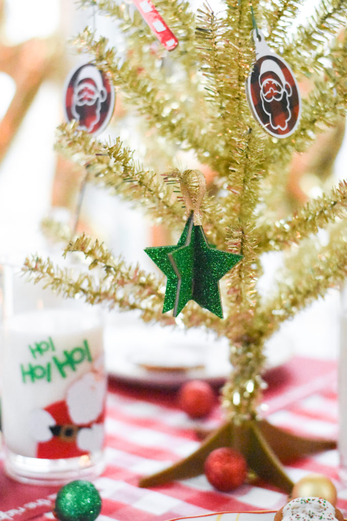 'Twas the Night Before Christmas Kids' Party Table and Christmas Party Ideas made with the Cricut Maker by Pineapple Paper Co.