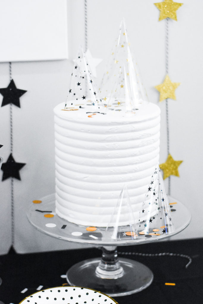 DIY New Year's Eve Party Decorations made with the Cricut Maker by Pineapple Paper Co.
