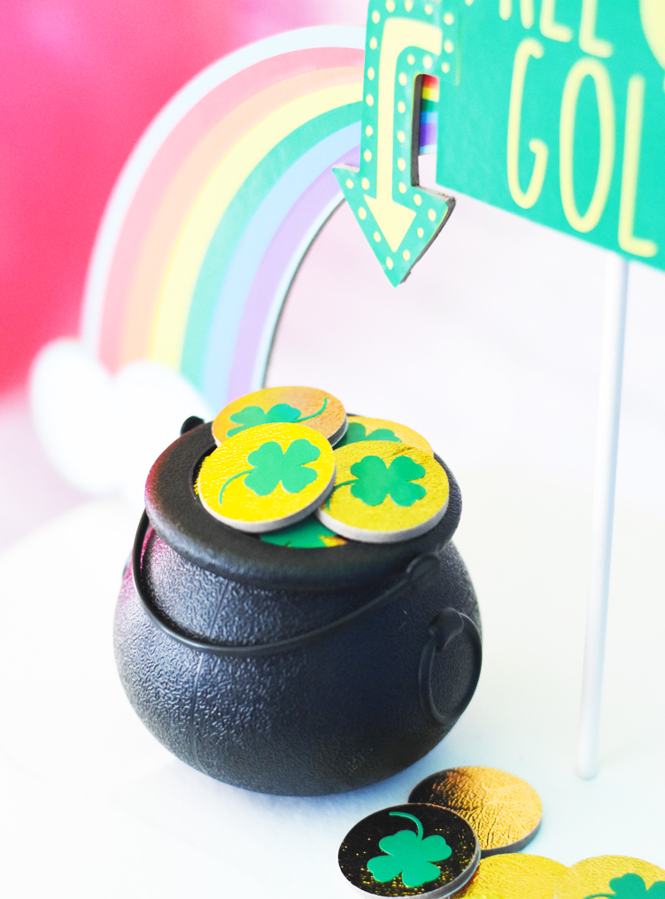 How to Make an Easy DIY Leprechaun Trap Cake Topper with your Cricut Maker by Pineapple Paper Co.