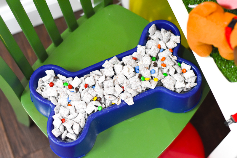 DIY Puppy Party and Paw Patrol Party Ideas made with the Cricut Maker for Puppy Birthday Party by Pineapple Paper Co.