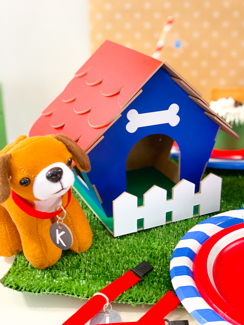 3D Doghouse made with Cricut Chipboard and Vinyl using Cricut Maker for Puppy Birthday Party Favor Pineapple Paper Co.