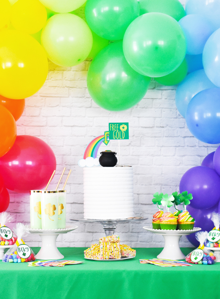 Make your Own EASY DIY St. Patrick's Day Party Ideas by Pineapple Paper Co.