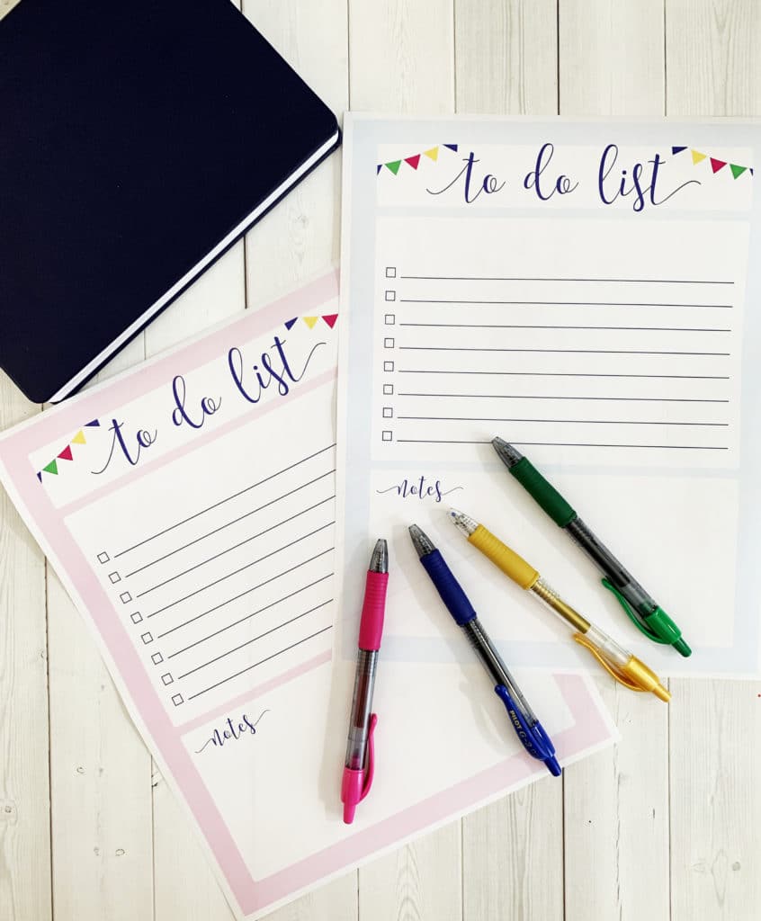 Free Printable To Do List by Pineapple Paper Co. using hand lettering tips with G2 and erasable FriXion pens by Pilot Pen at Michaels