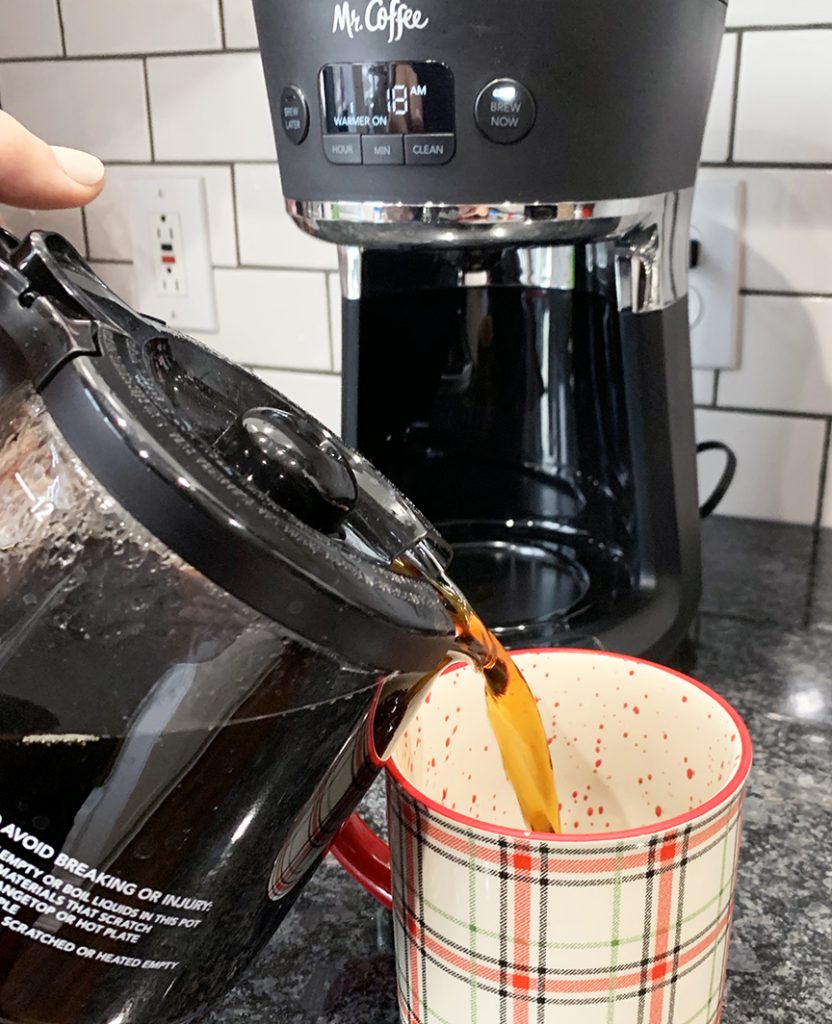 DIY Gingerbread Coffee Syrup Recipe to Make a Gingerbread Latte for the Holidays by Pineapple Paper Co.