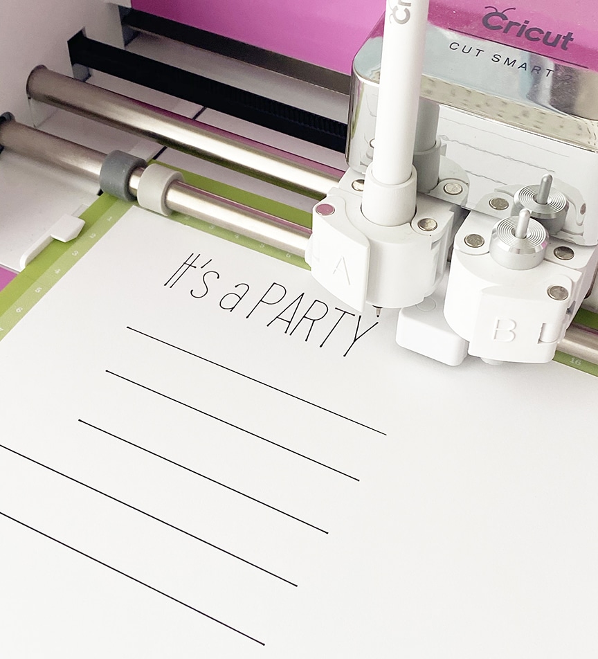 Diy Donut Birthday Invitations with your Cricut by Pineapple Paper Co.