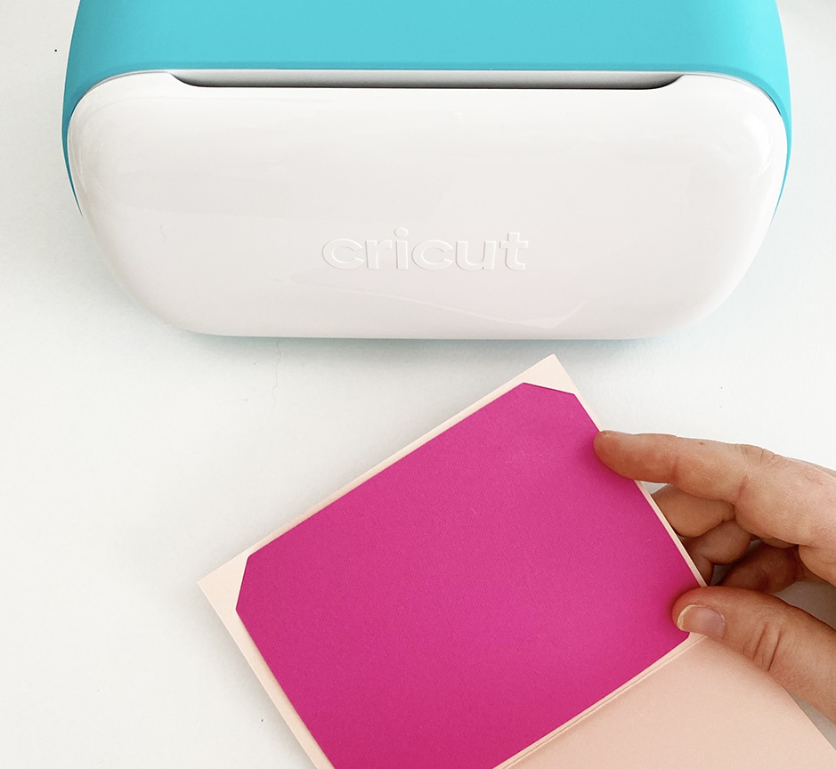 How to Make a DIY Greeting Card with the Cricut Joy and Cricut Card Mat by Pineapple Paper Co.