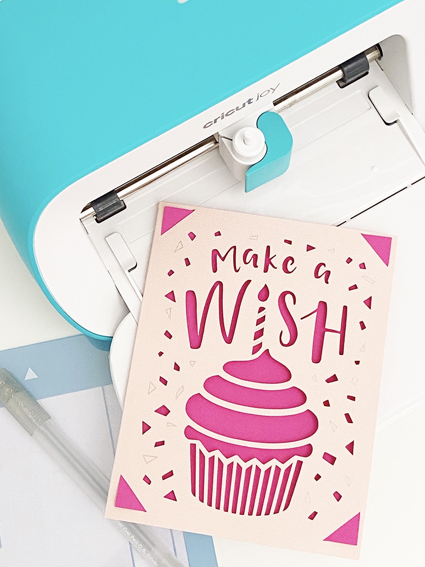 How to Make a Greeting Card with the Cricut Joy
