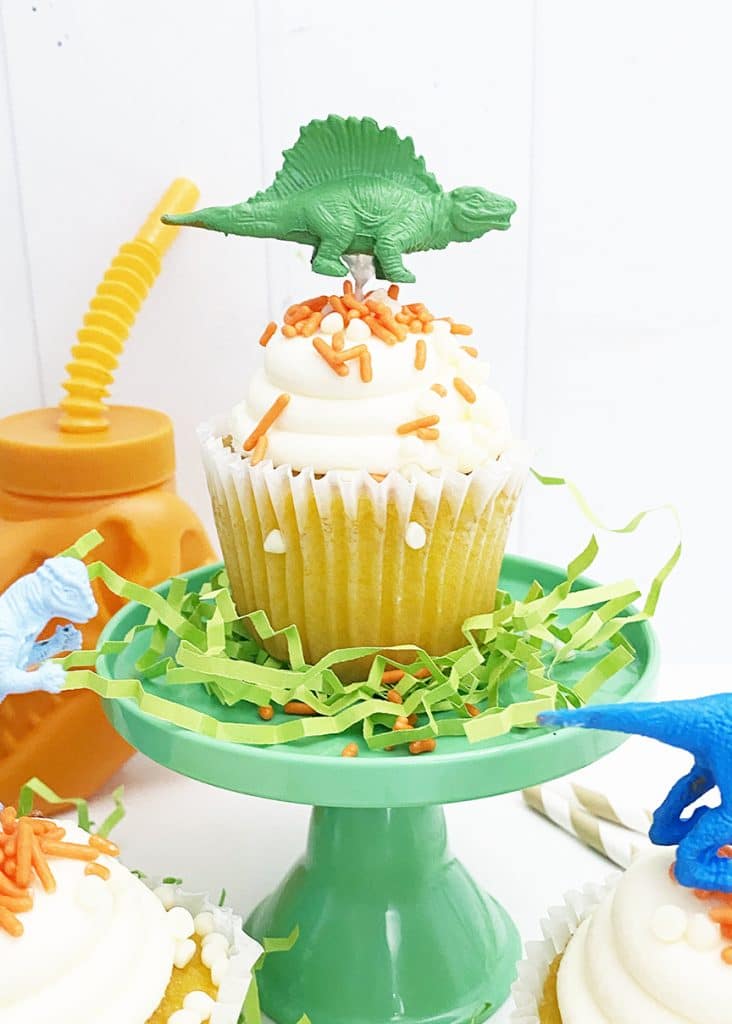 Easy DIY Dinosaur Cupcake Toppers for a Dinosaur Birthday Party by Pineapple Paper Co.