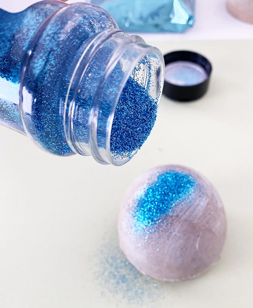 DIY Easy Glitter Easter Eggs by Pineapple Paper Co.