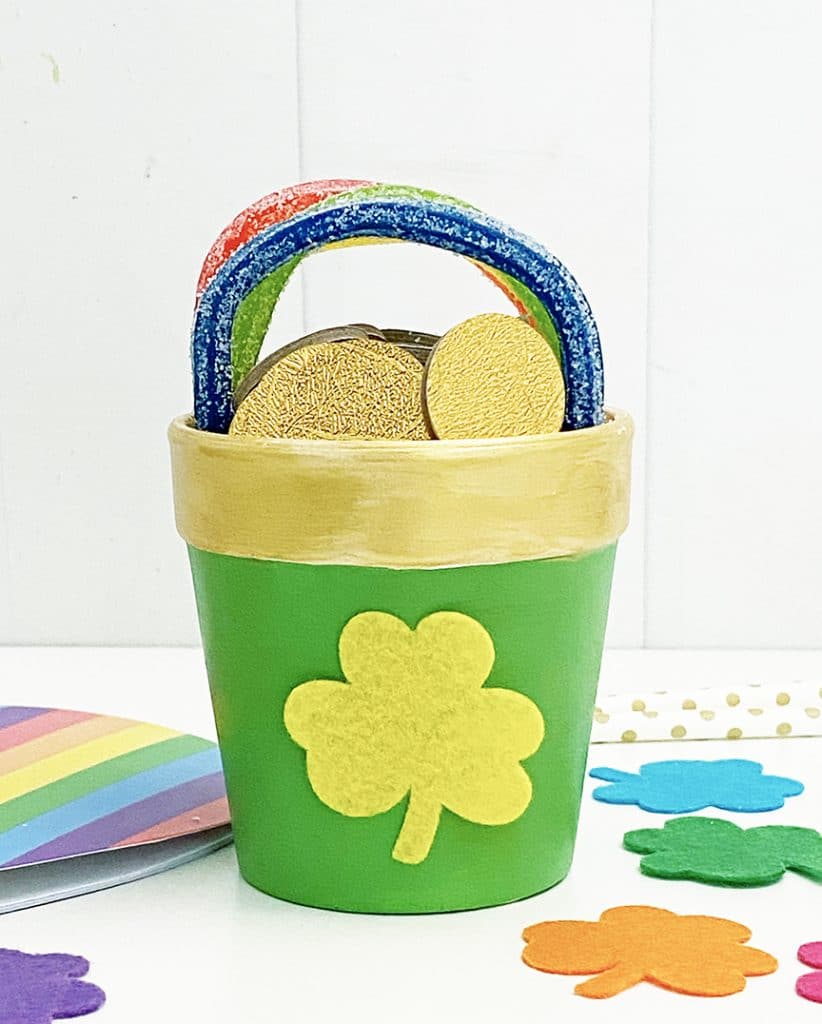 Pot of Gold Craft for St. Patrick's Day by Pineapple Paper Co.