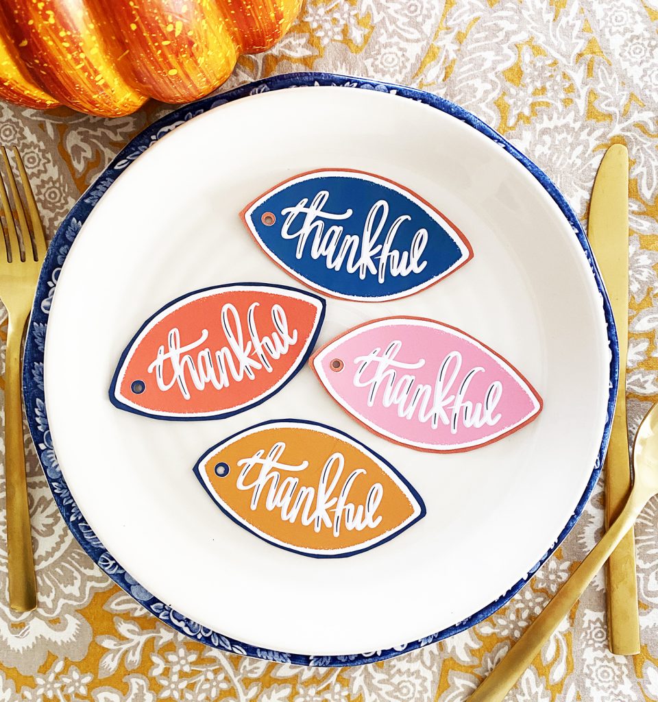 Download FREE Printable Thanksgiving Tags - Colorful Thankful Leaves Printable