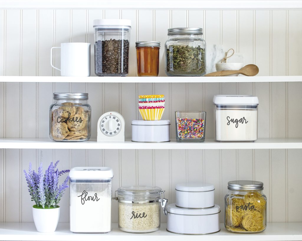 Pantry Storage with Vinyl Pantry Labels with FREE SVG FILES