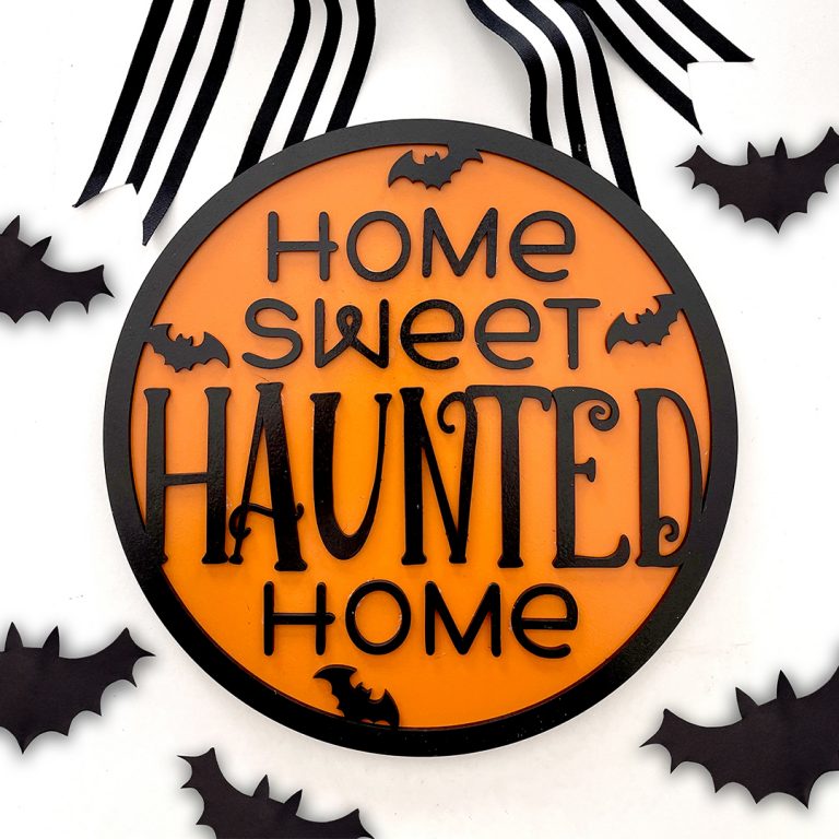 DIY Wooden Halloween Sign with Free SVG File for Glowforge and Cricut