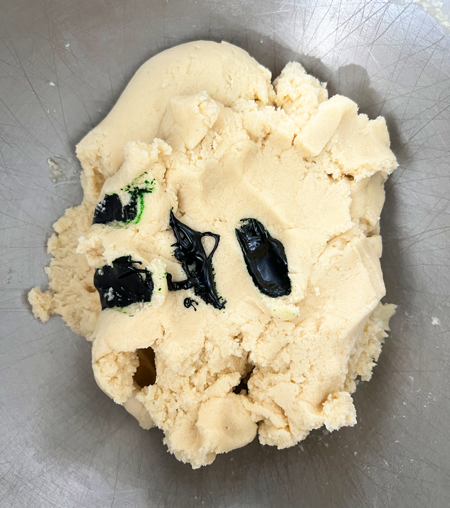 shamrock cookie food dye cookie dough green