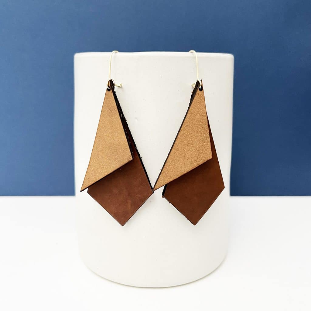 leather triangle earrings cut with xtool m1 laser cutting machine