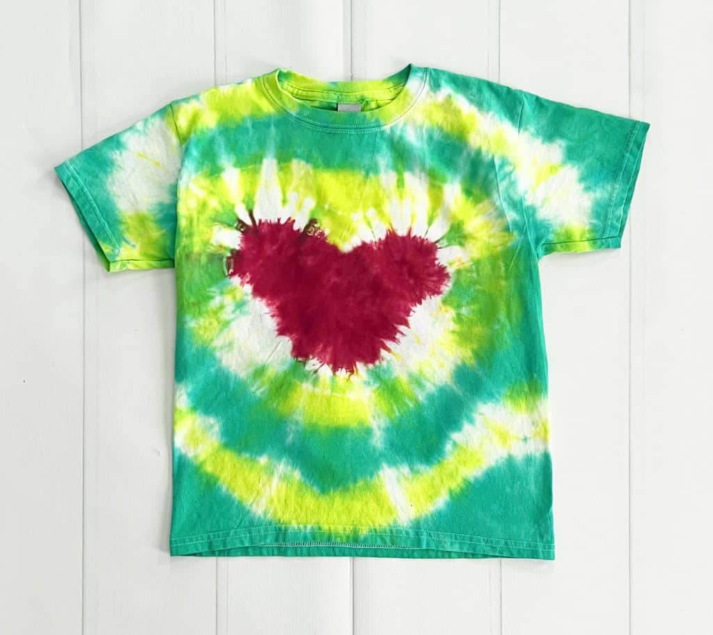 grinch heart tie dye shirt