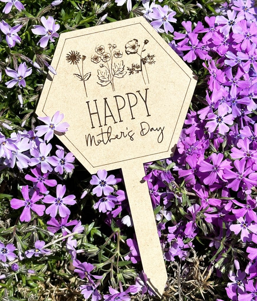 plant stake for mothers day in purple flowers