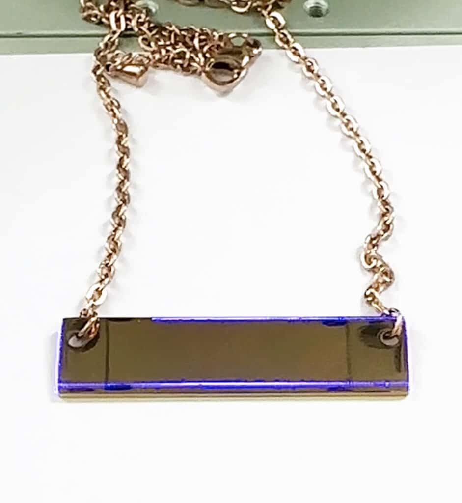 framing xtool f1 on bar necklace