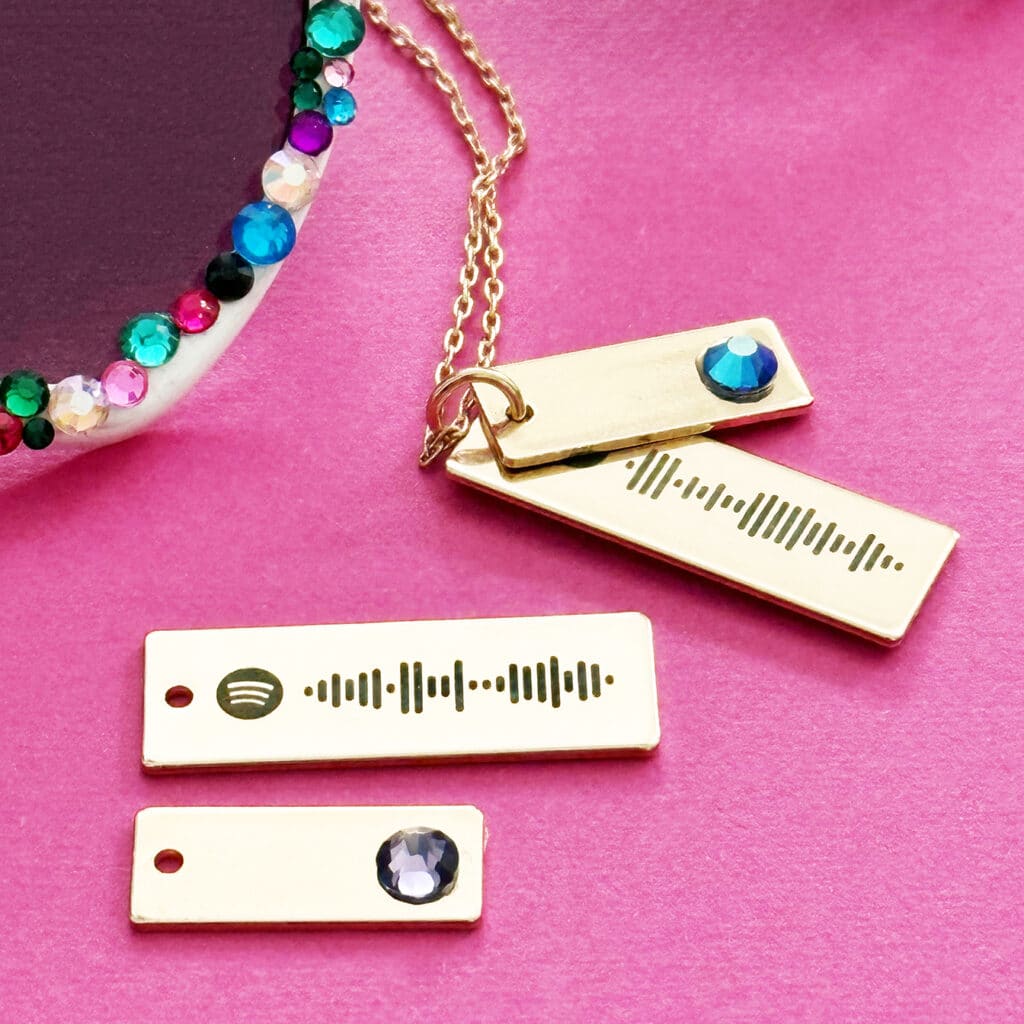 diy spotify code necklaces engraved with xtool f1