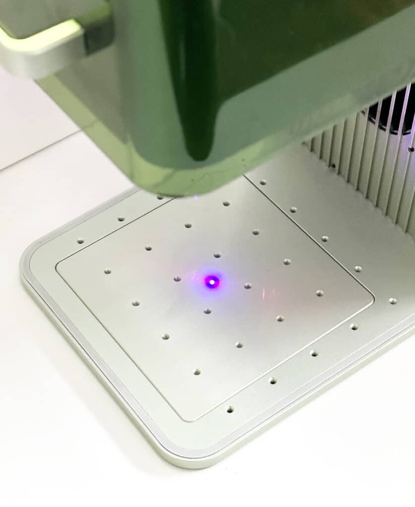 laser spots on xtool f1 for focus