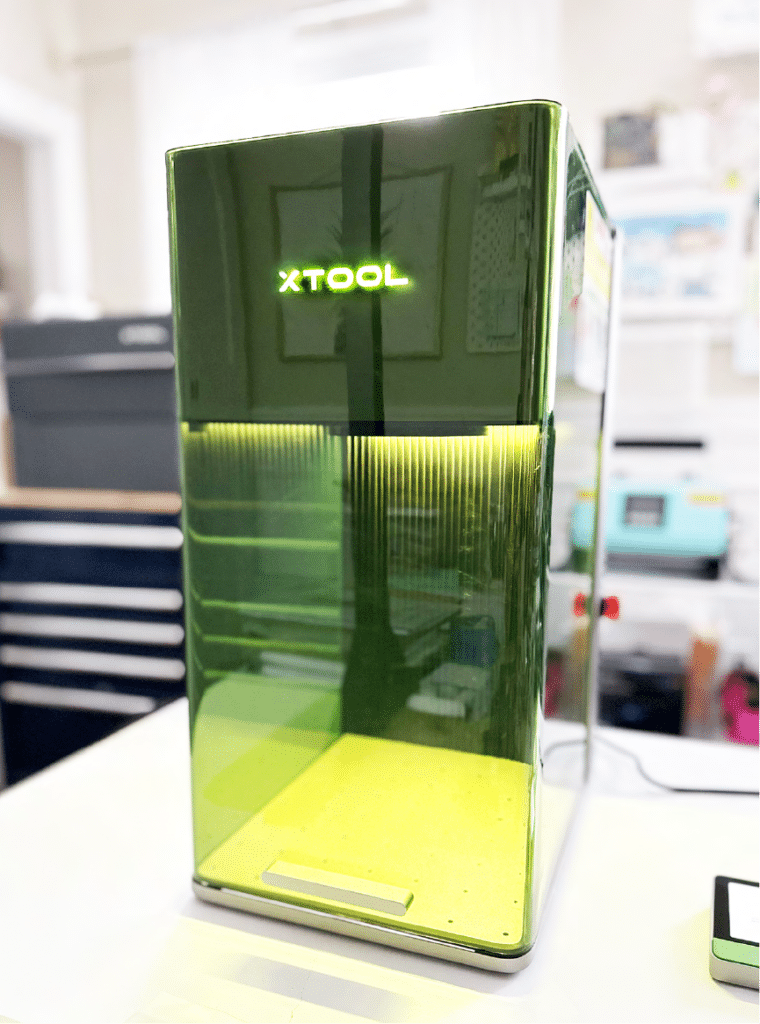 xtool f1 ultra dual fiber and diode laser craft machine