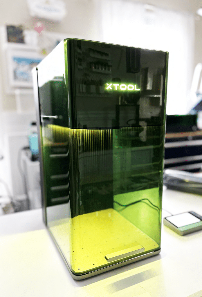 xtool f1 ultra dual fiber and diode laser craft machine